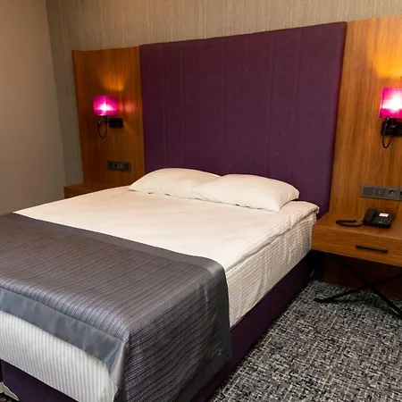 Businesspalas Deluxe 3*