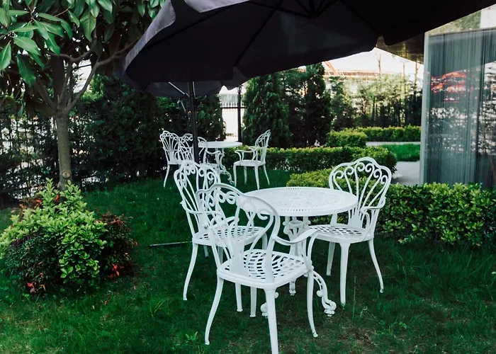 Hotel Businesspalas Deluxe 3*