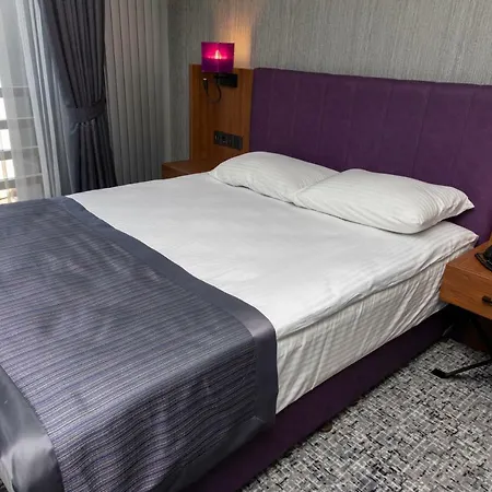 호텔 Businesspalas Deluxe 3*