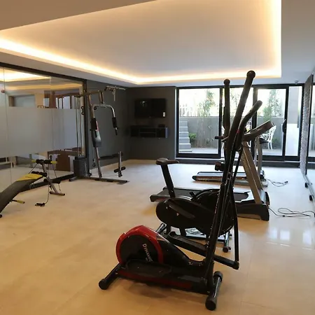 Businesspalas Deluxe 3* 이즈밋